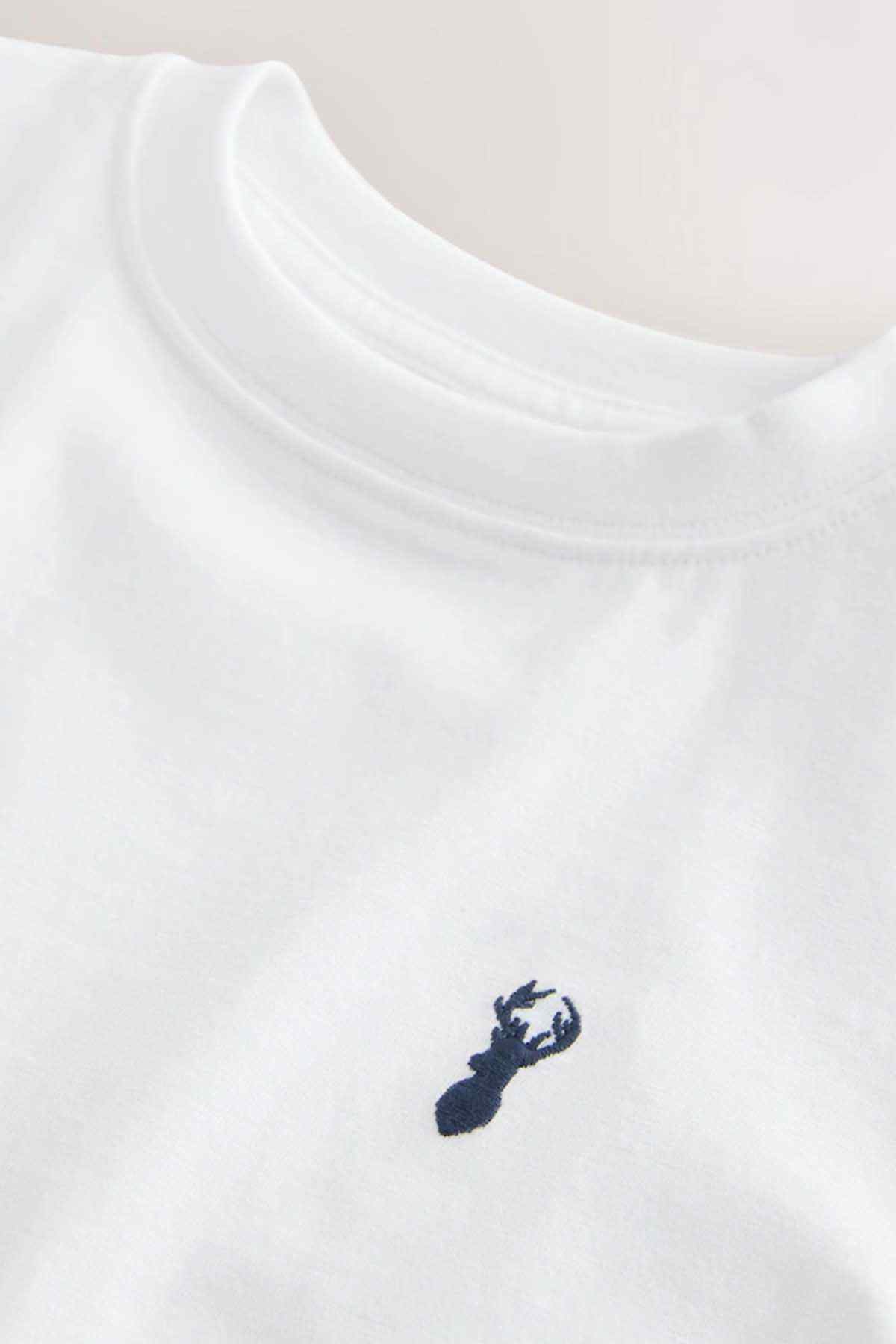 White T-shirt neckline detail with navy chest logo