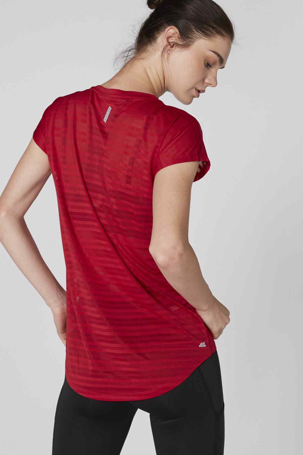 Red short-sleeve athletic T-shirt, crew neck, visible back seam and panel