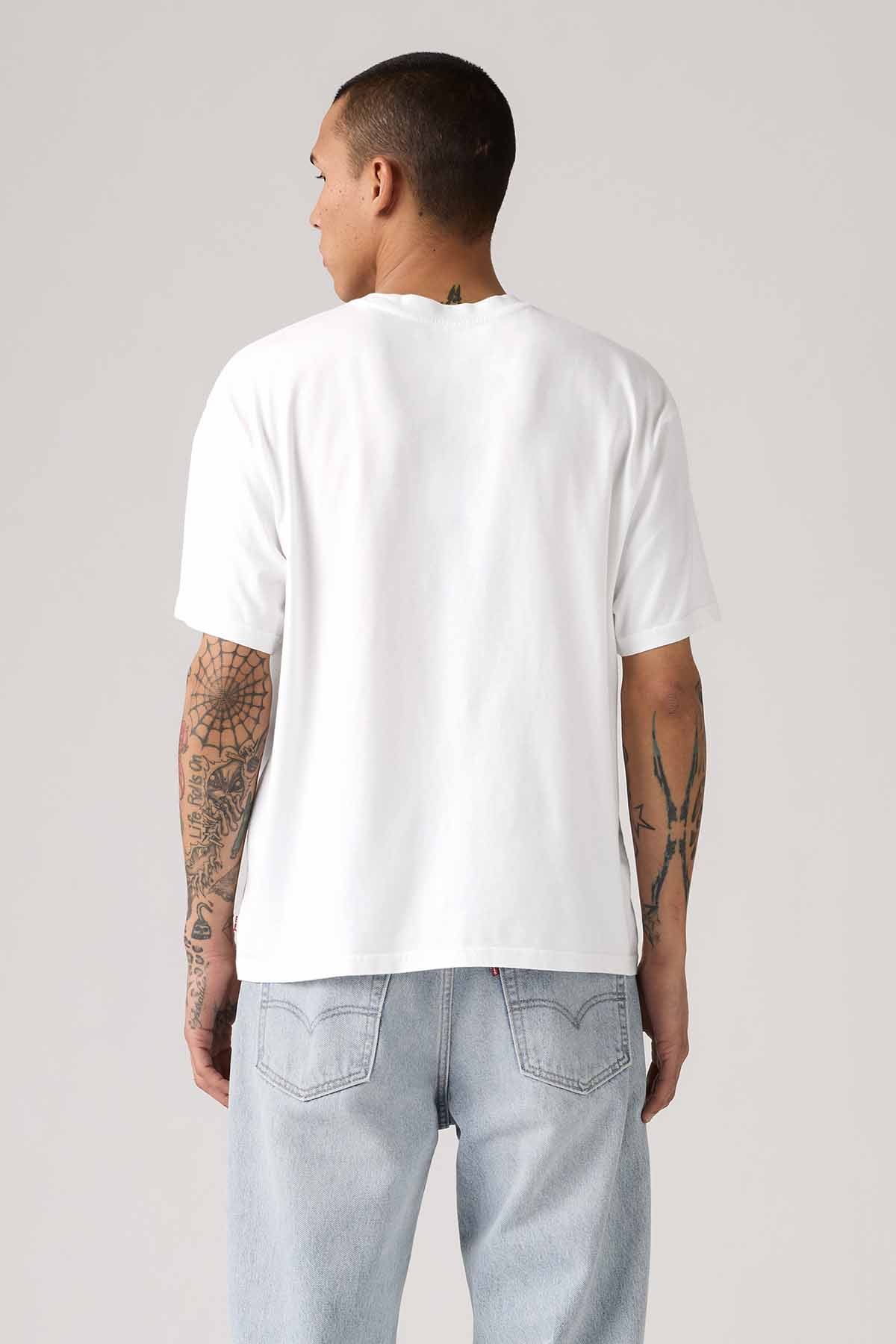 Levi's
