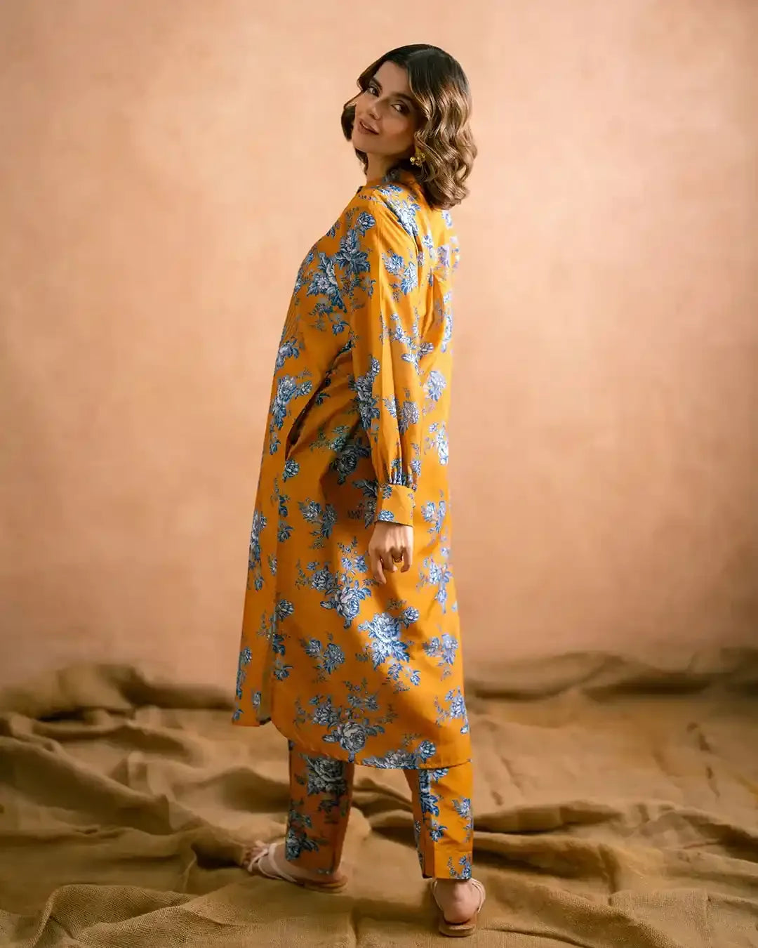 AYLA STUDIO - AK Galleria