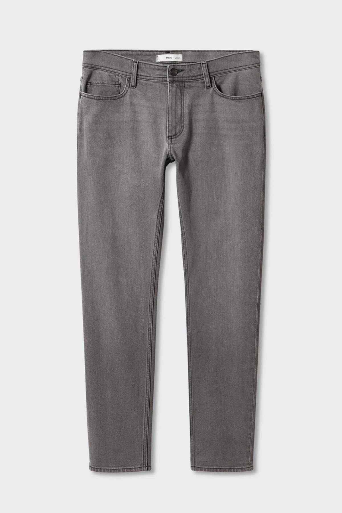 Denim jeans in denim grey, full front view, straight leg with front pockets