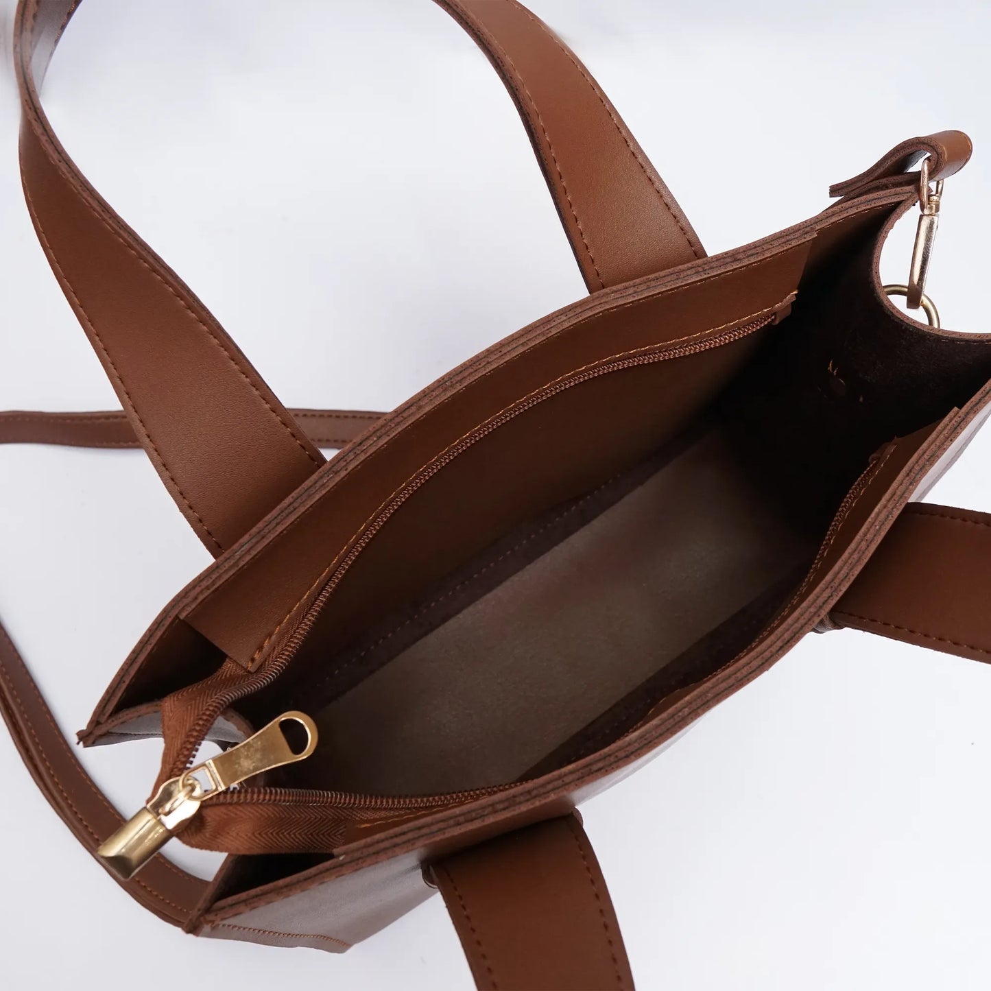 A tailor's son - AK Galleria