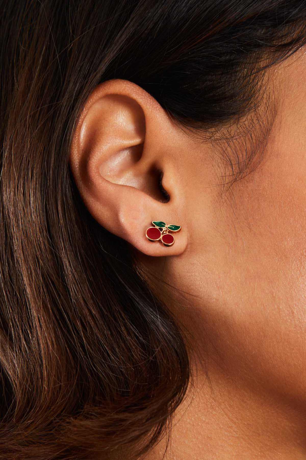 Accessorize