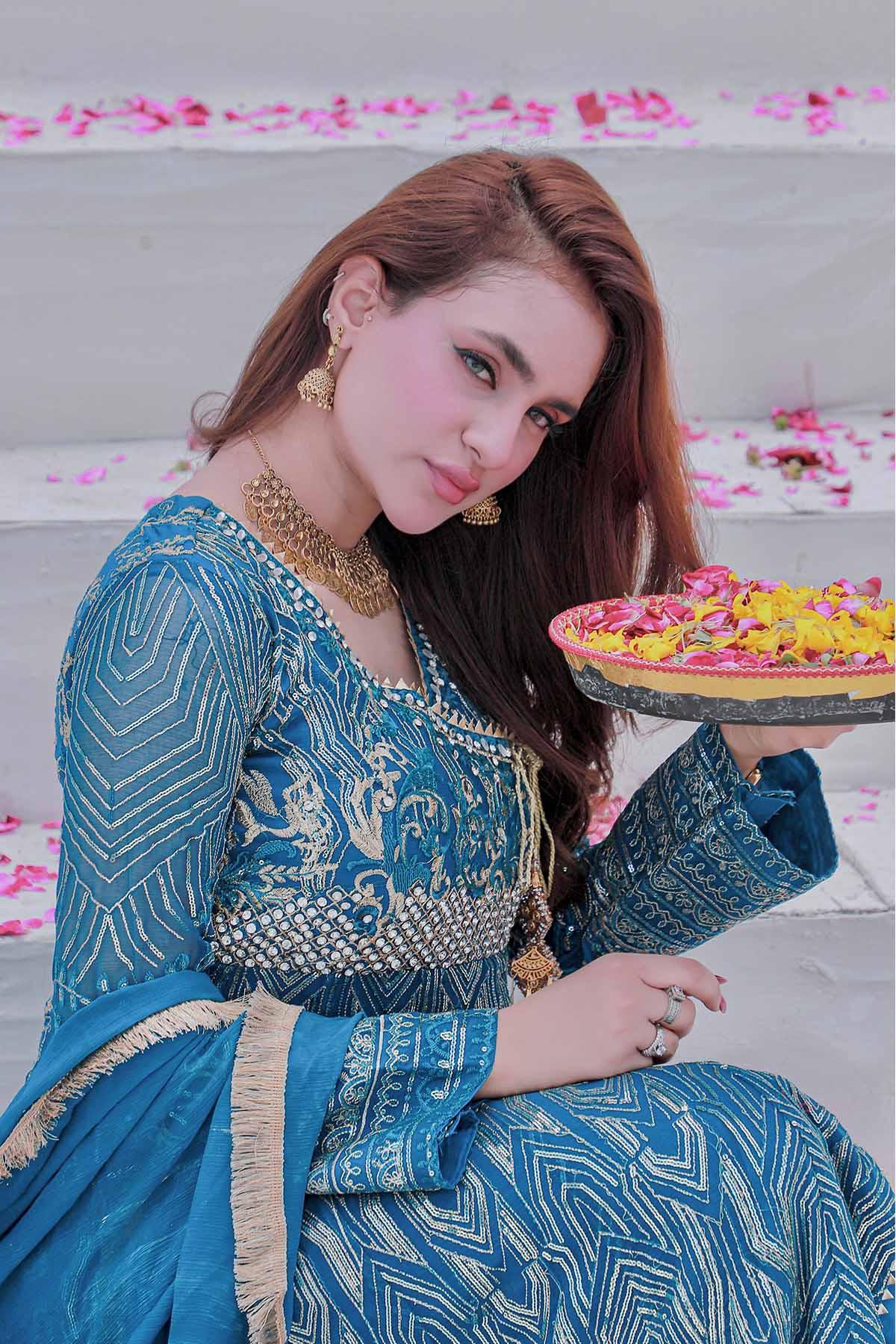 Manahils - AK Galleria