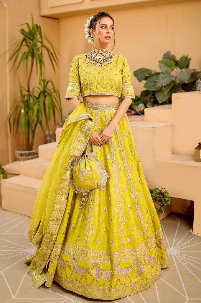 Kausar Attire