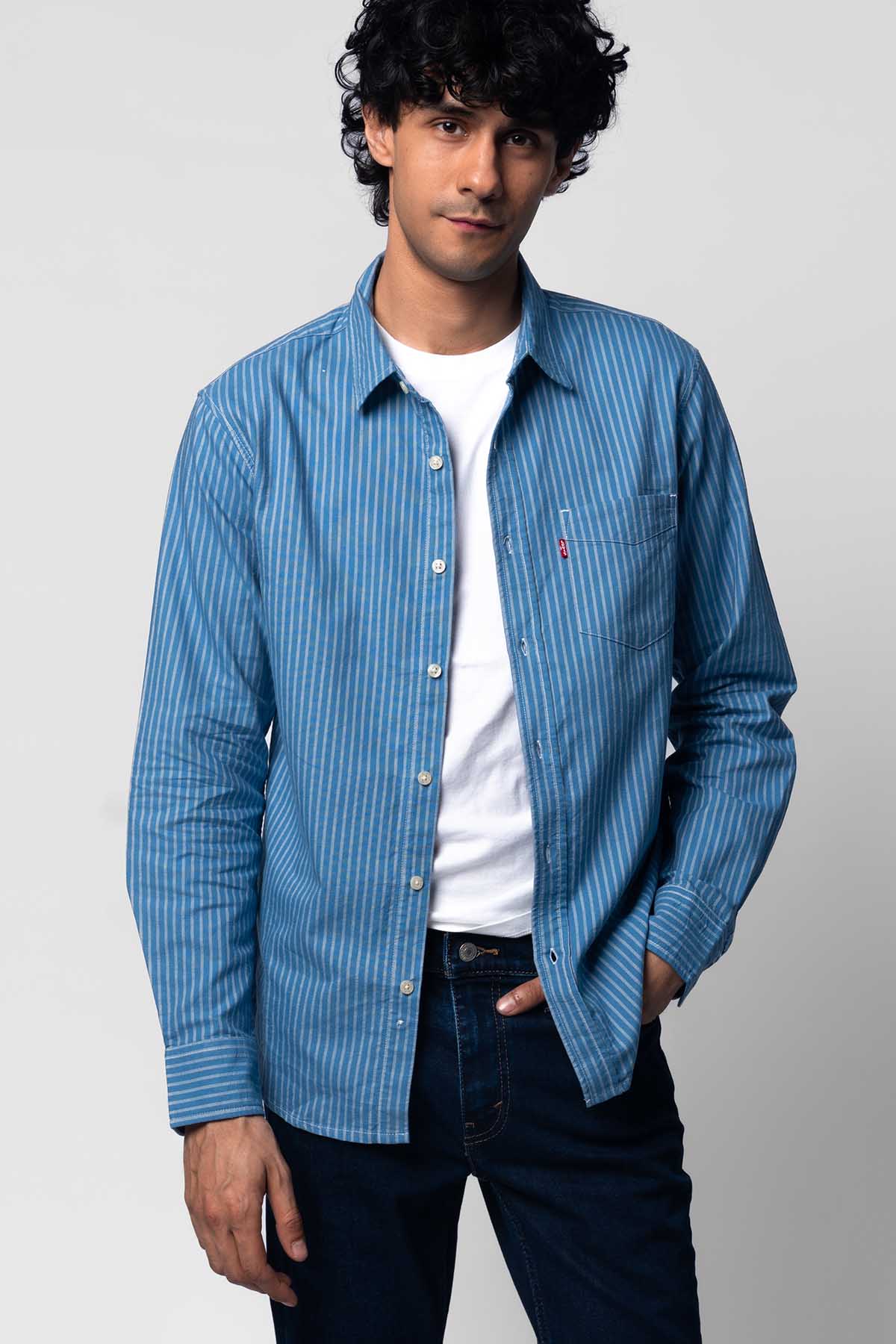Levi's