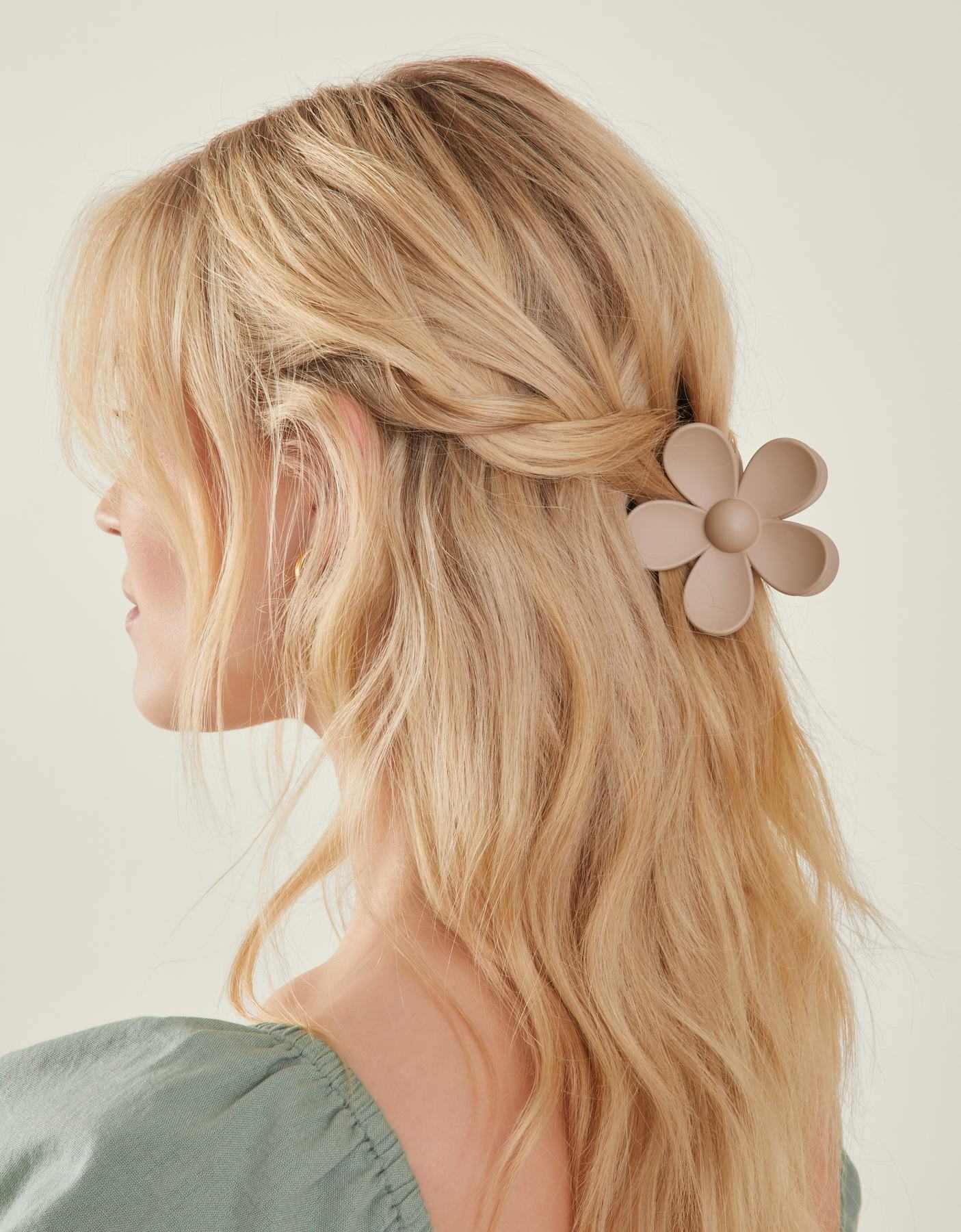 Accessorize