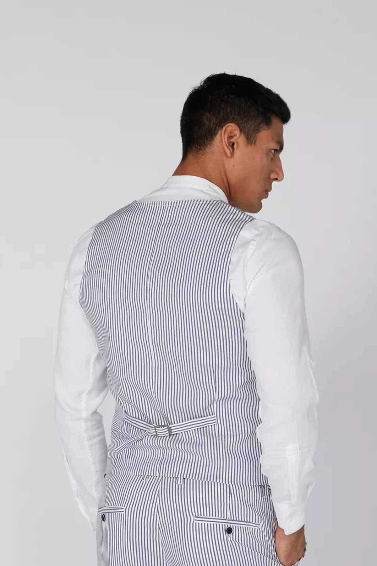 Splash - AK Galleria