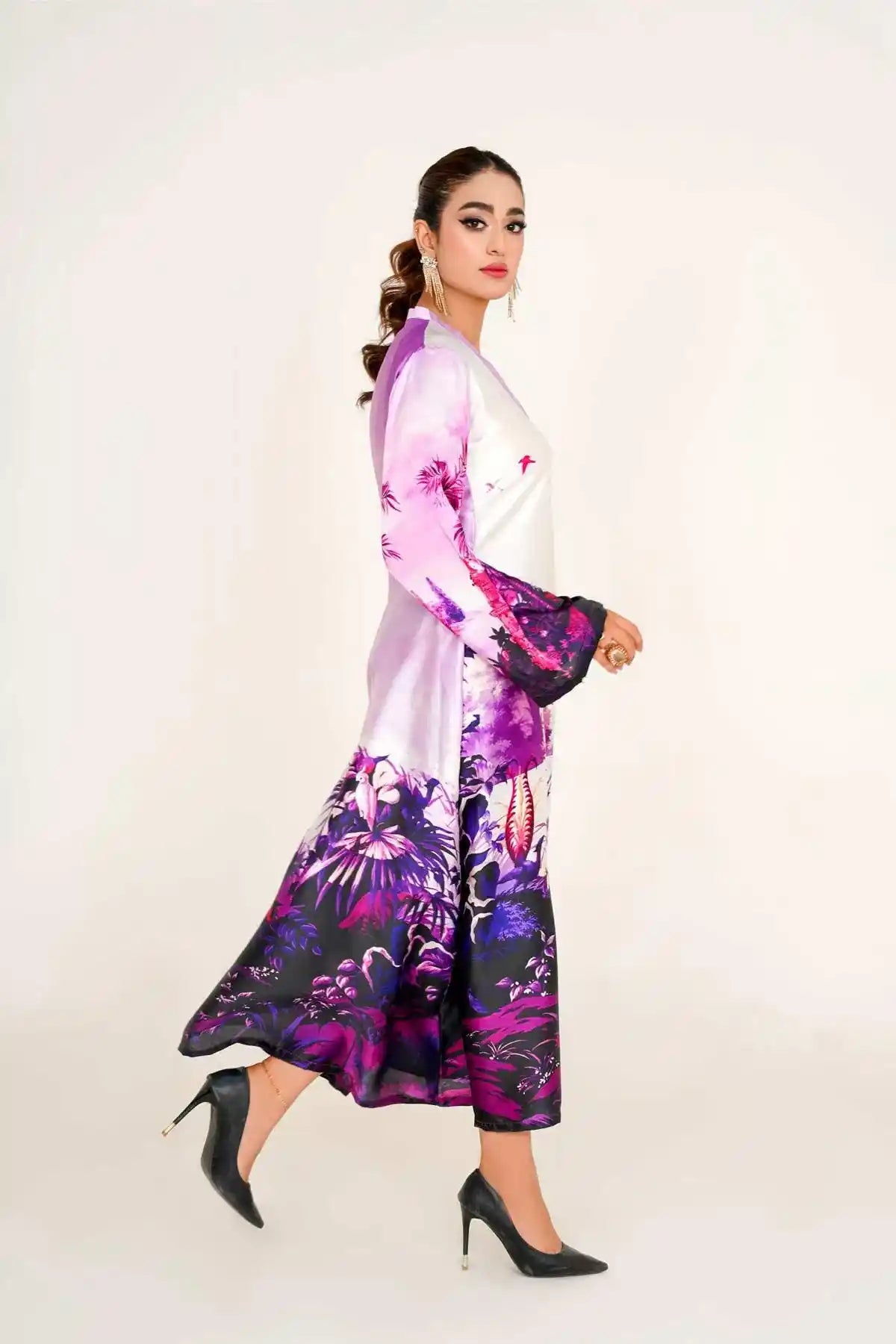MANAAL ARFEEN
