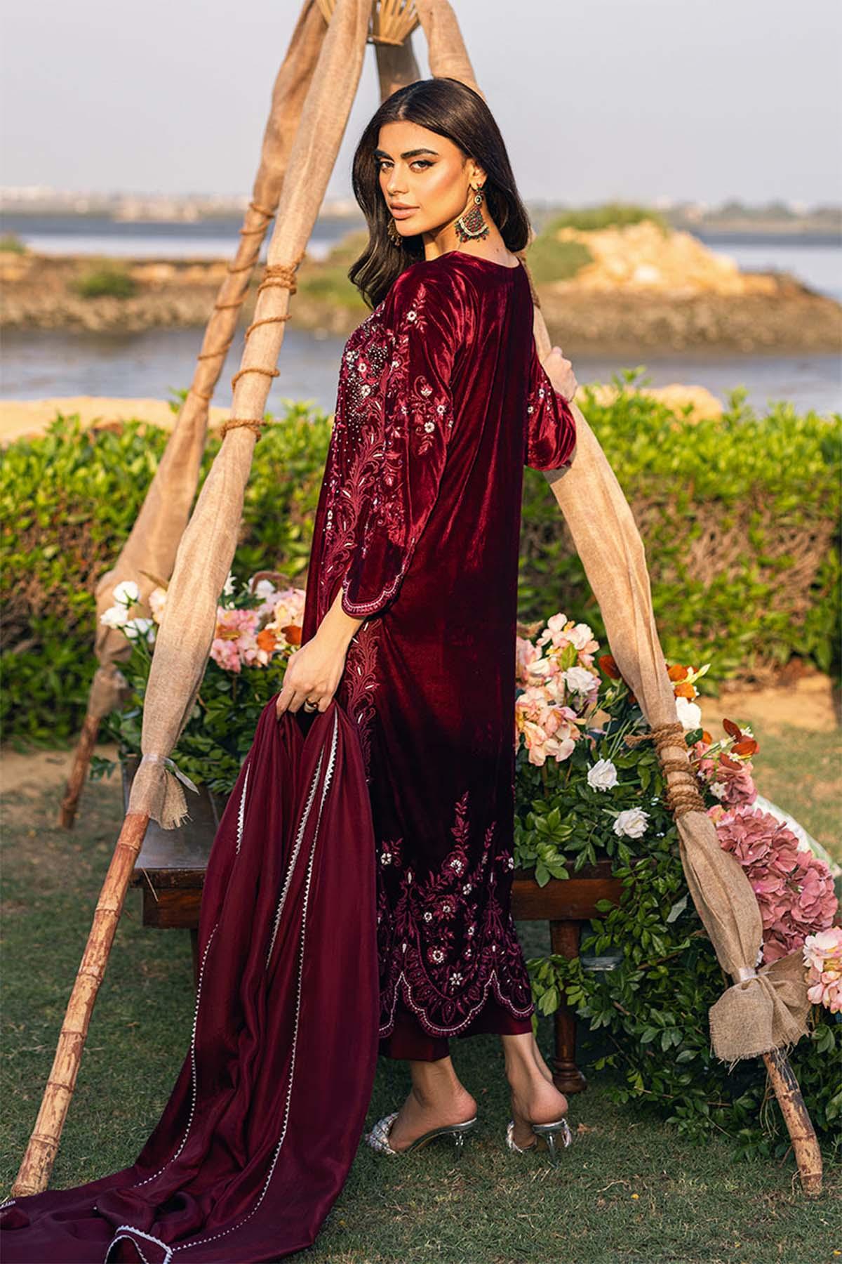 Nimra Kashif - AK Galleria