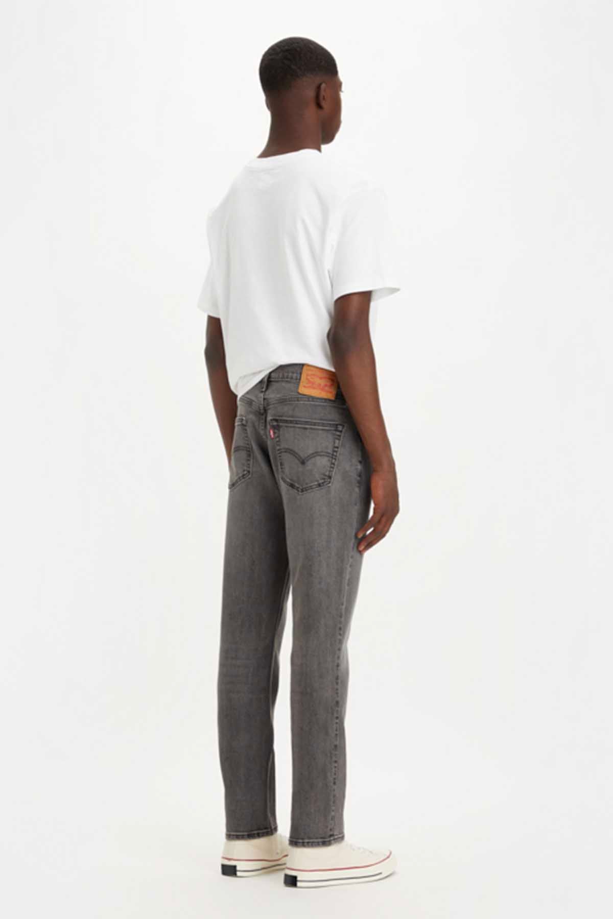 Levi's