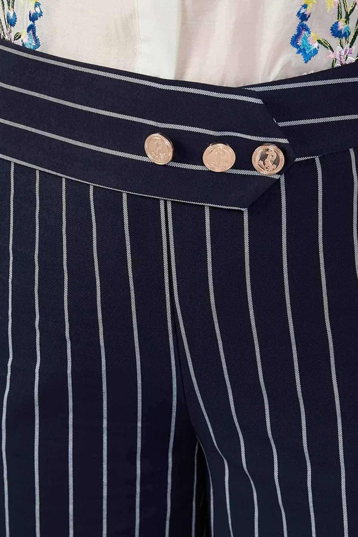 Splash - AK Galleria