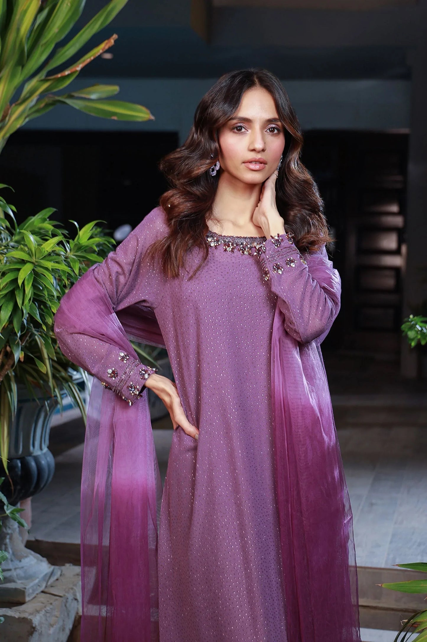 Velour - AK Galleria