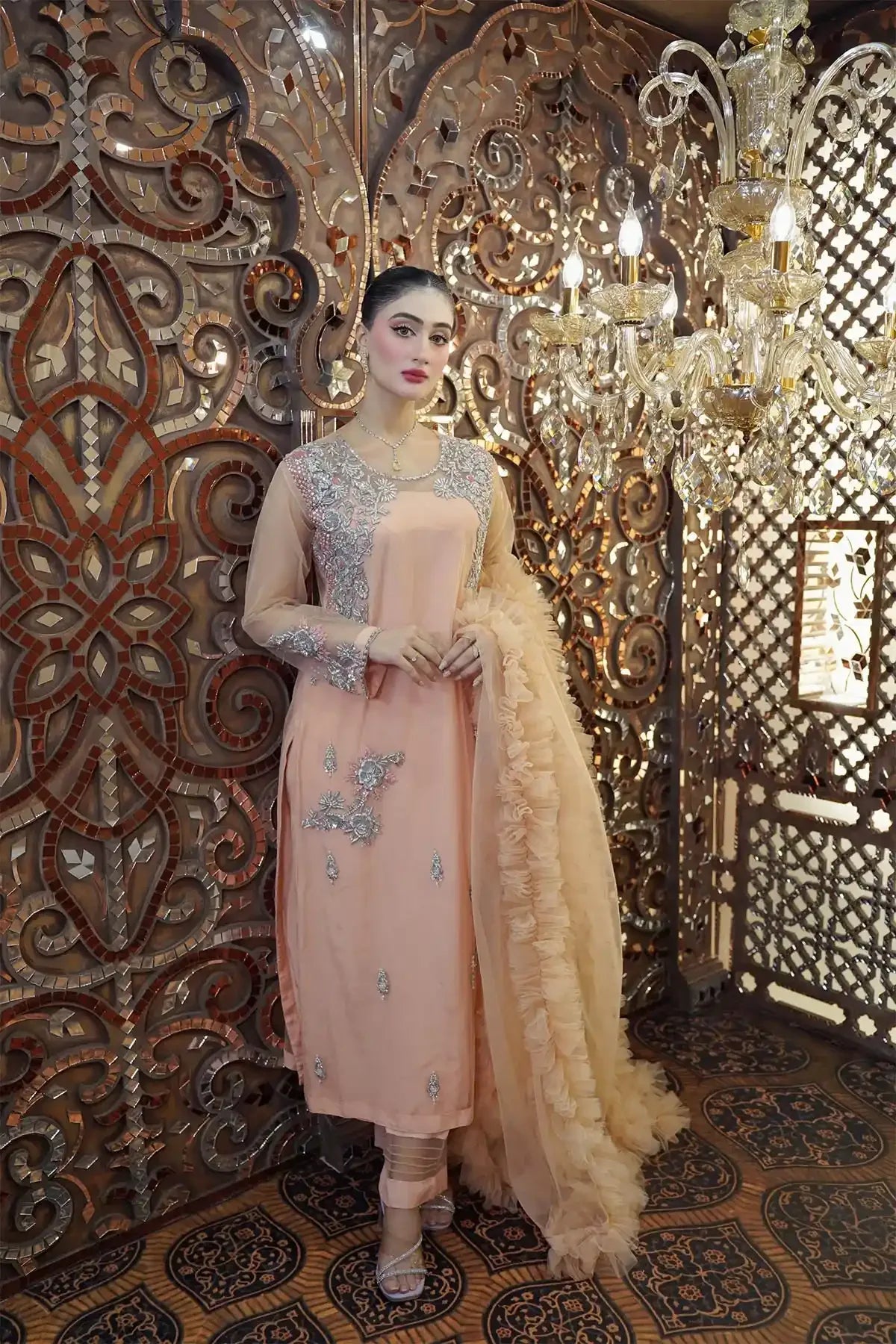 MANAAL ARFEEN - AK Galleria