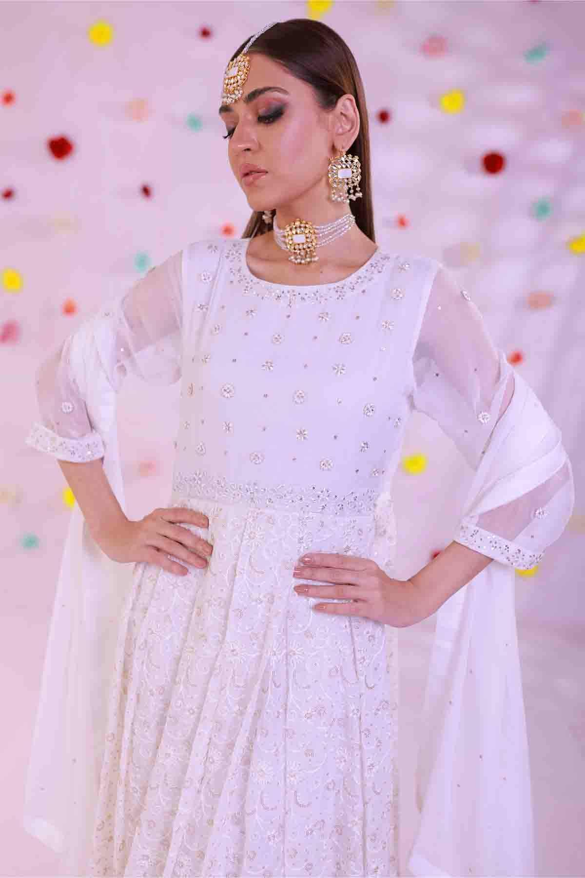 SIDRA MUMTAZ - AK Galleria