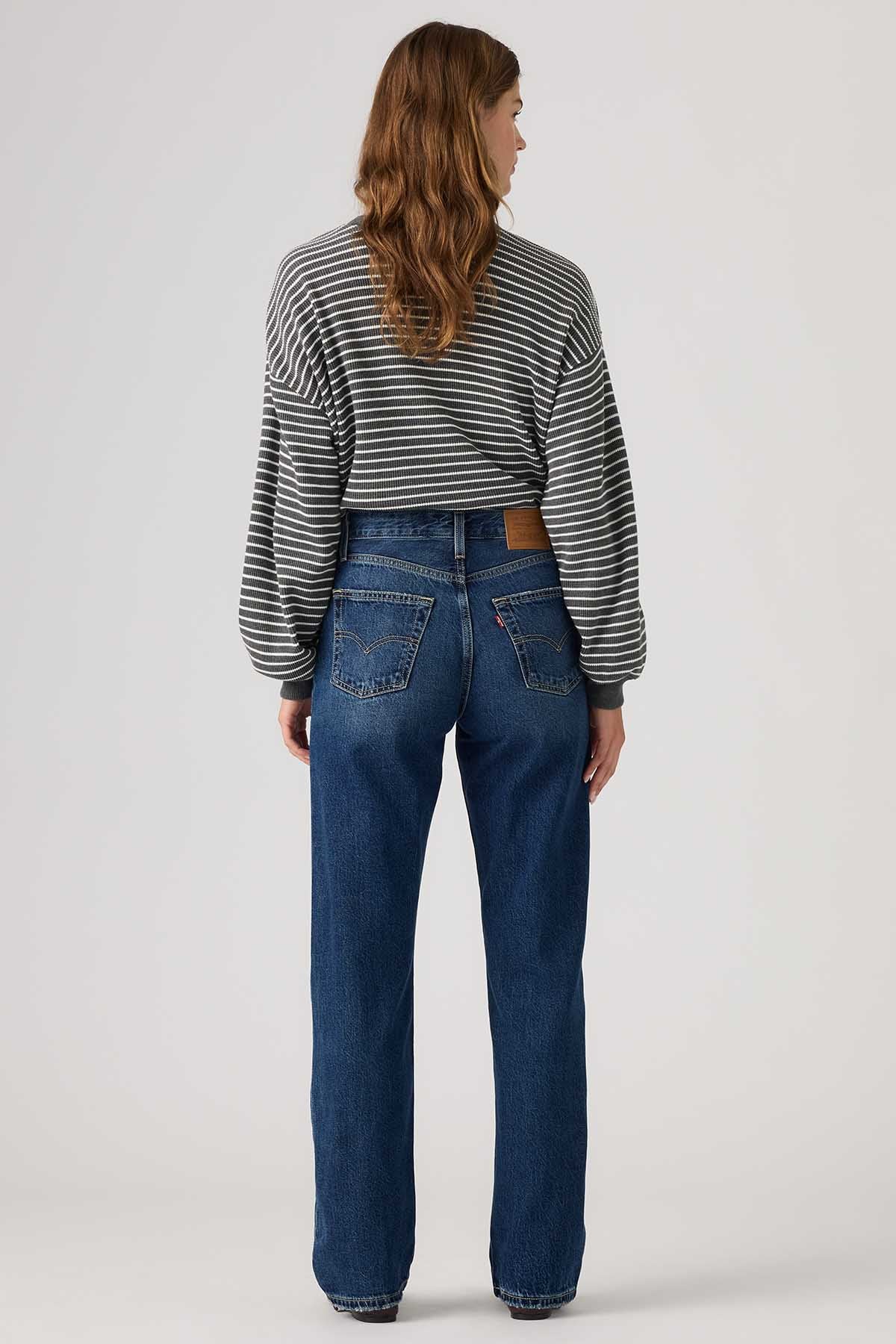Levi's