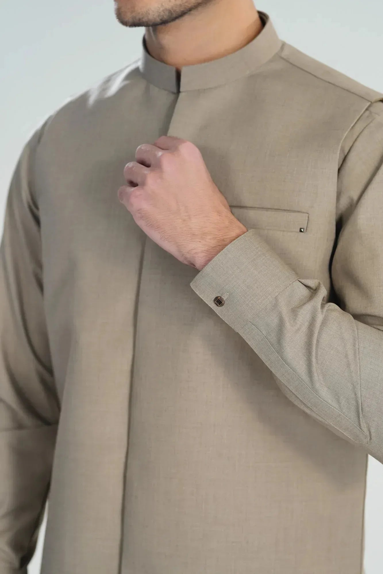 MURAQSH - AK Galleria