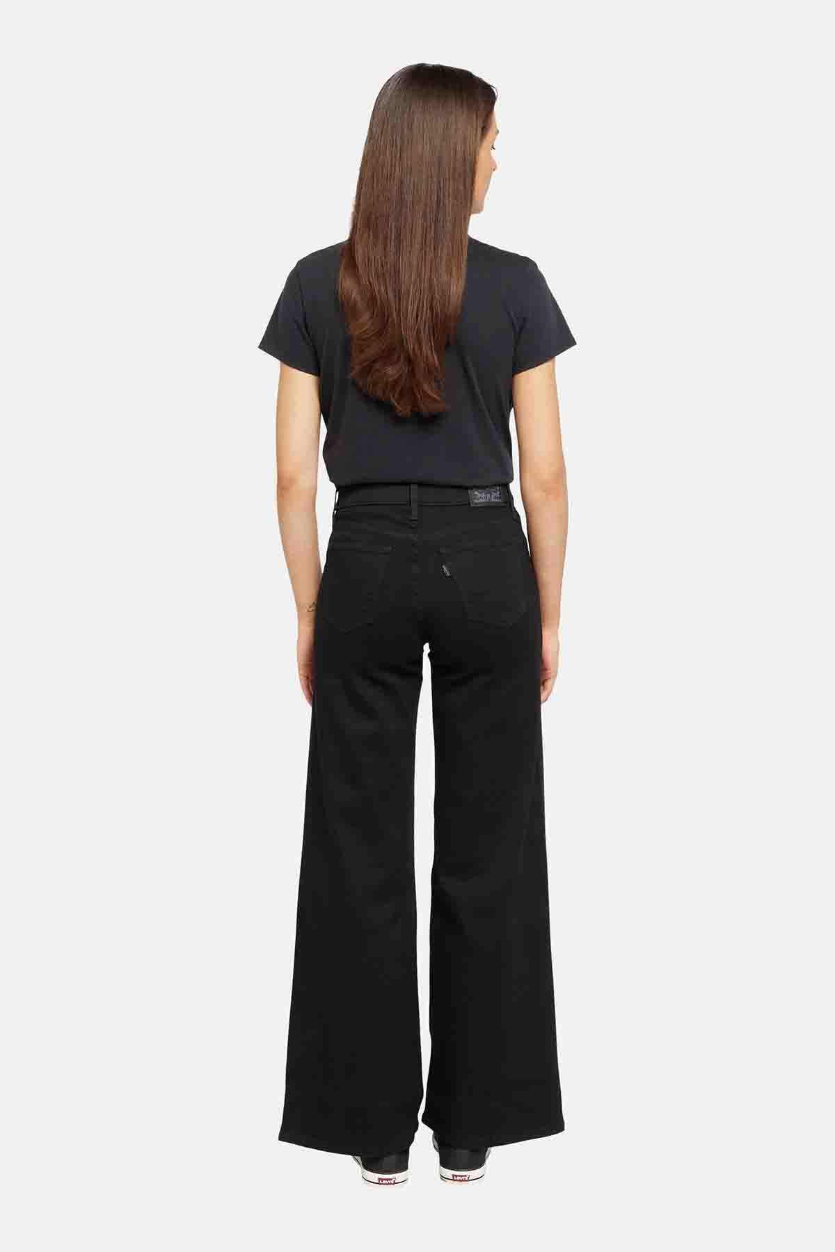 Levi's - AK Galleria