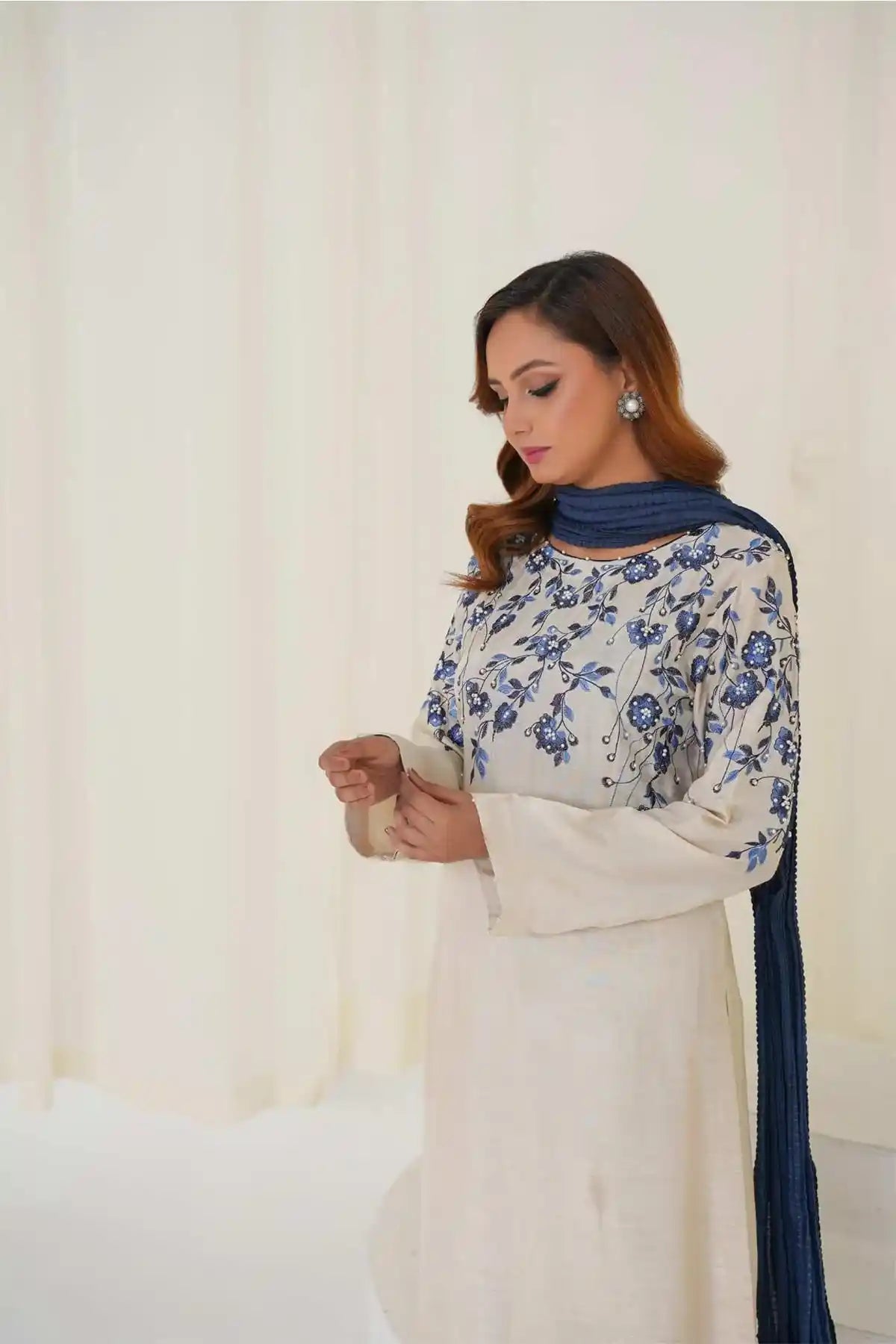 MANAAL ARFEEN