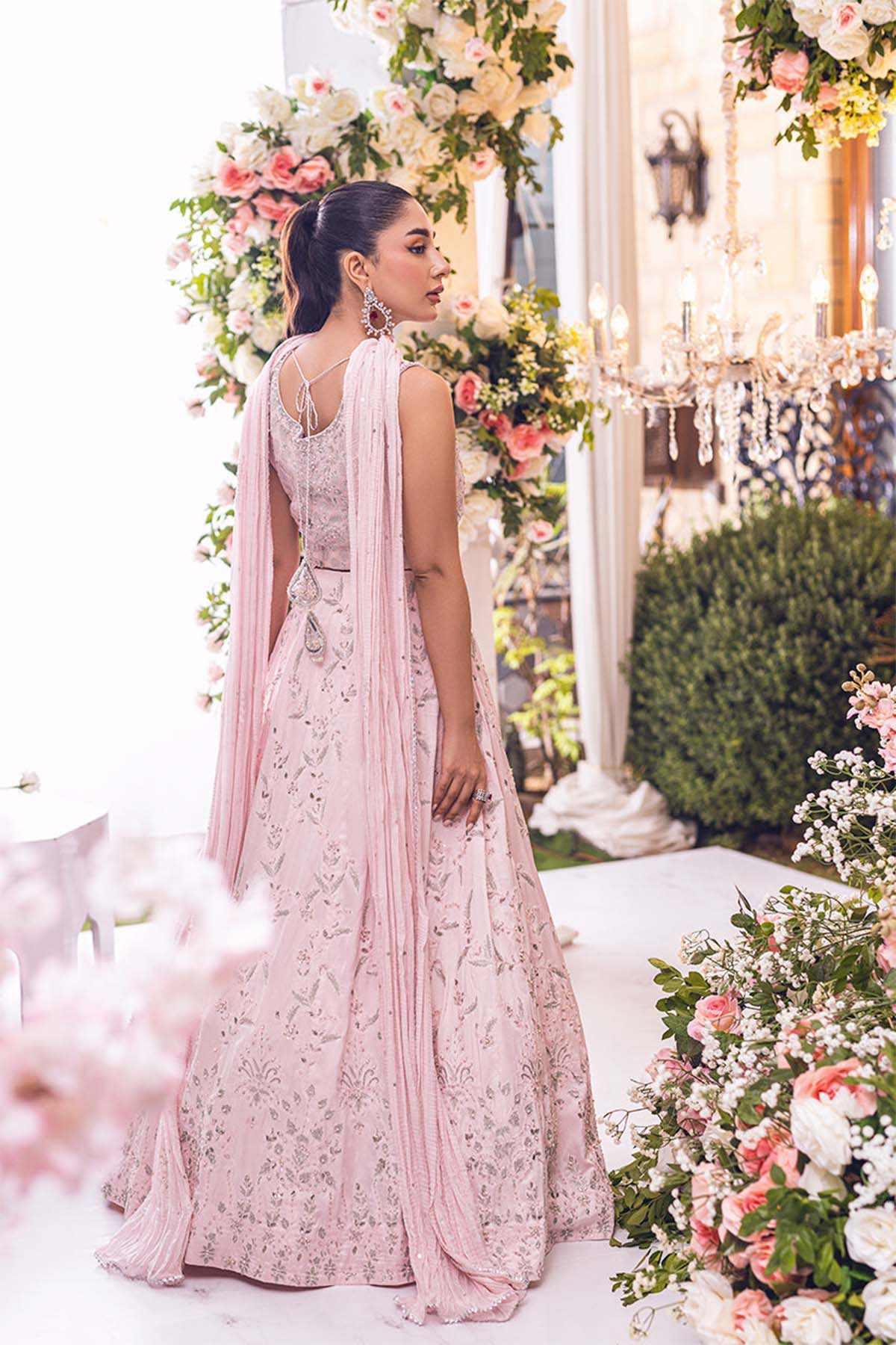Nimra Kashif - AK Galleria