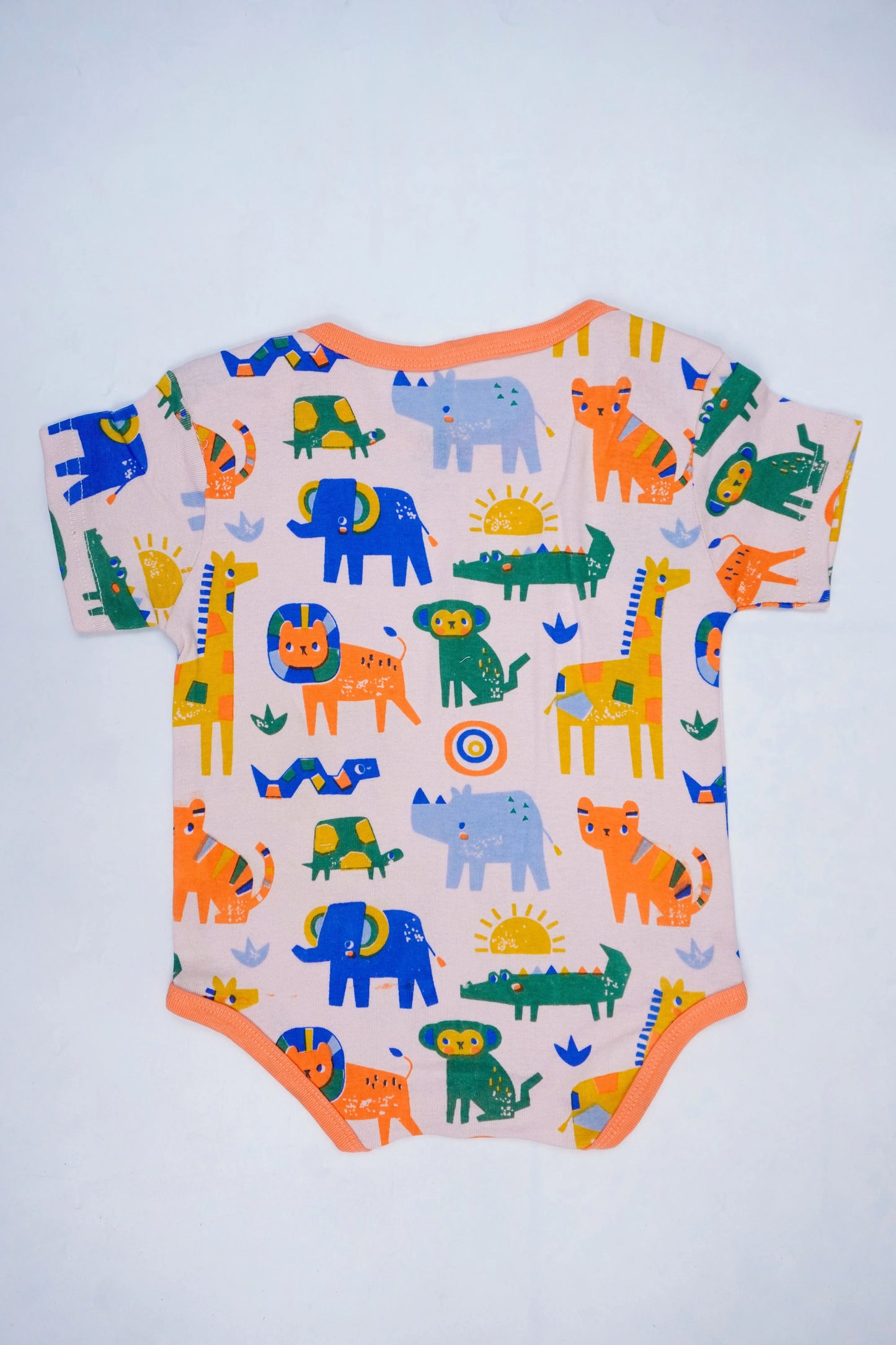 The nest clothing - AK Galleria