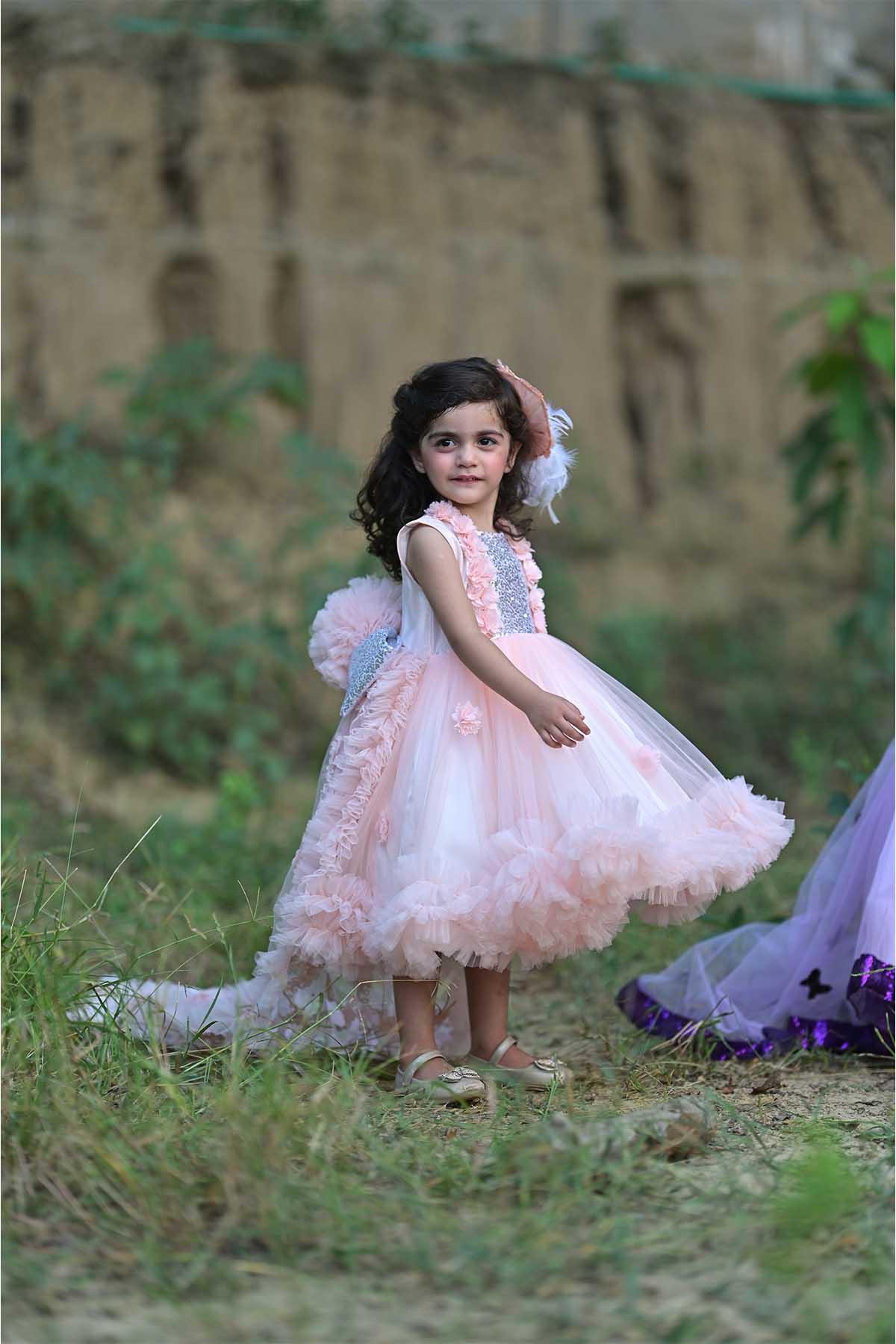 Qurratulain saqib - AK Galleria