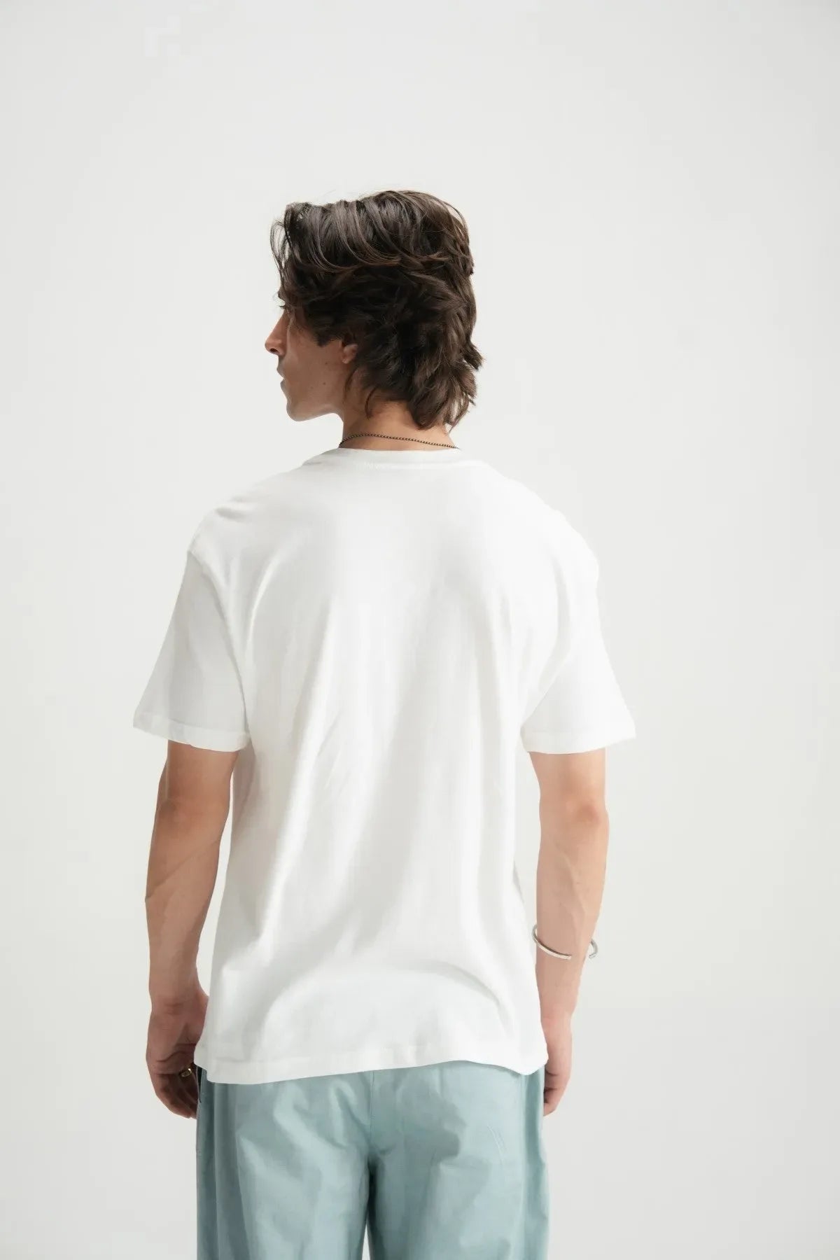 Brackets - AK Galleria