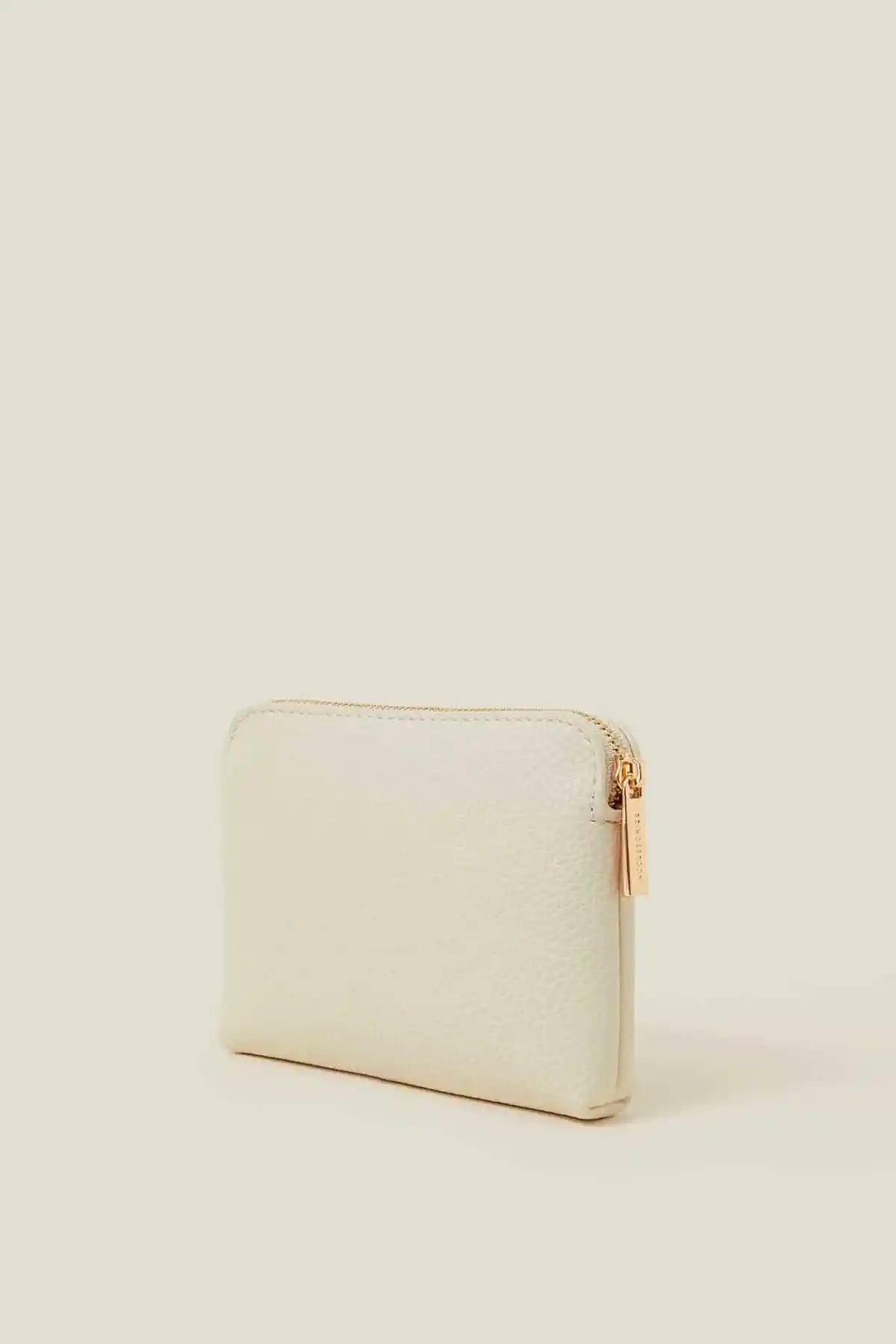 Accessorize