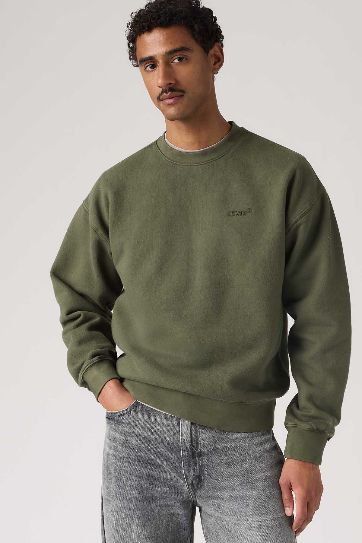 Levi's