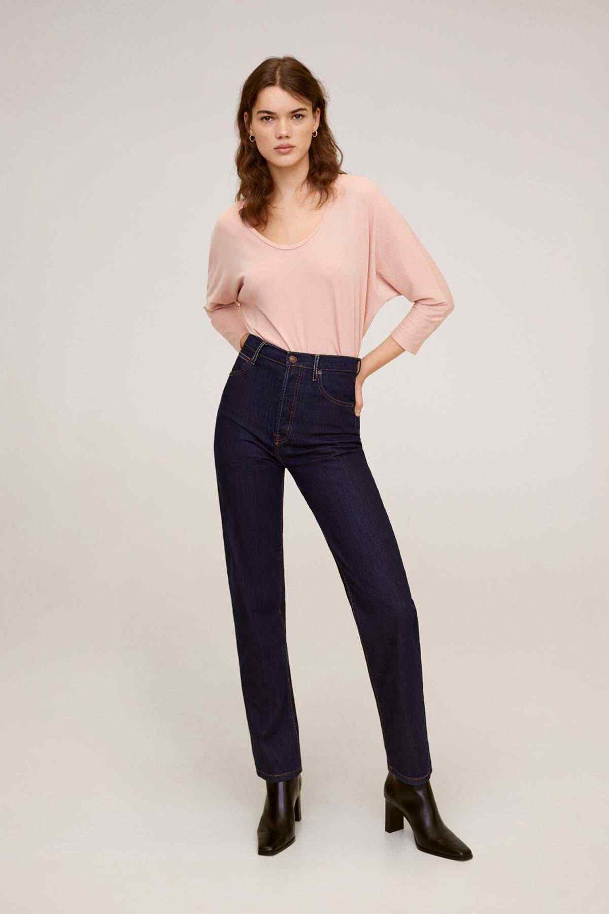 Pastel pink long-sleeve scoop-neck top with relaxed fit