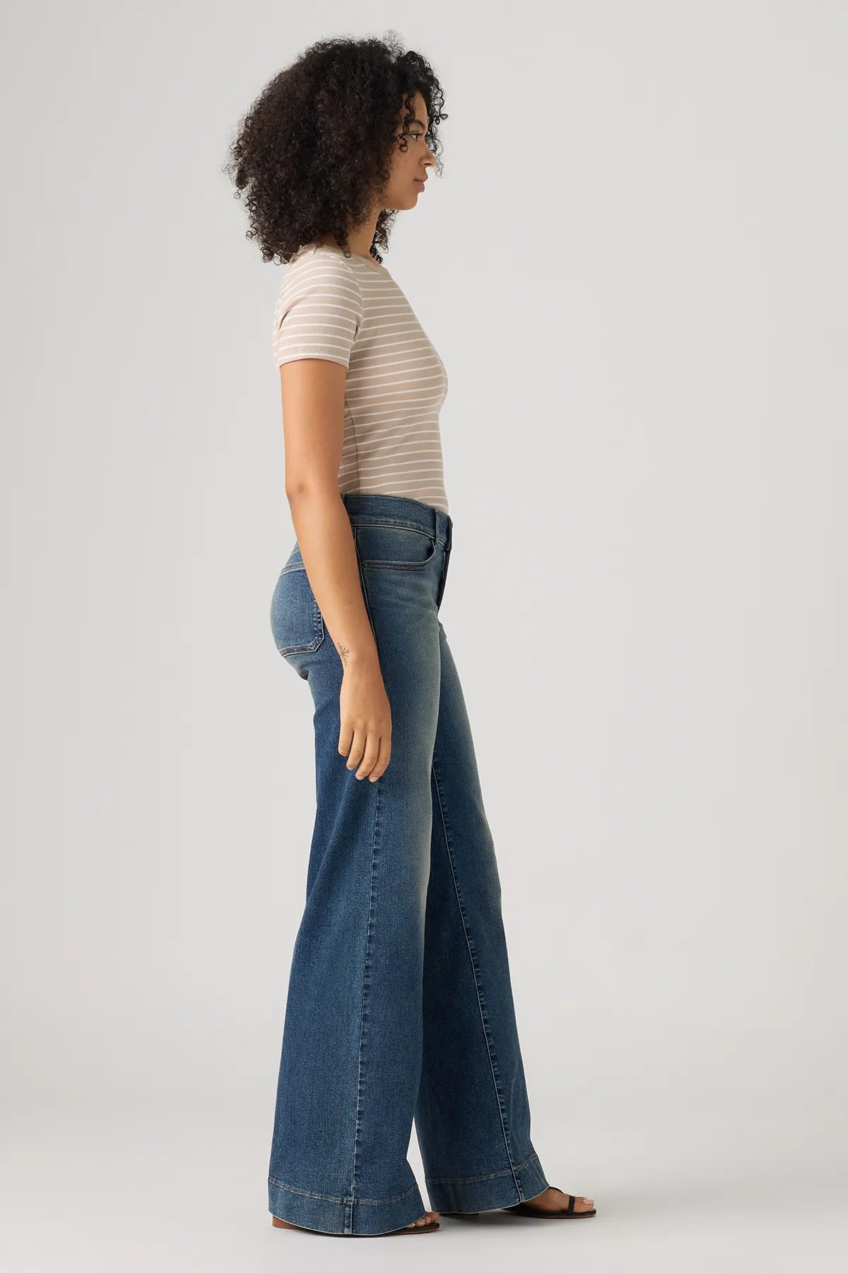 Levi's