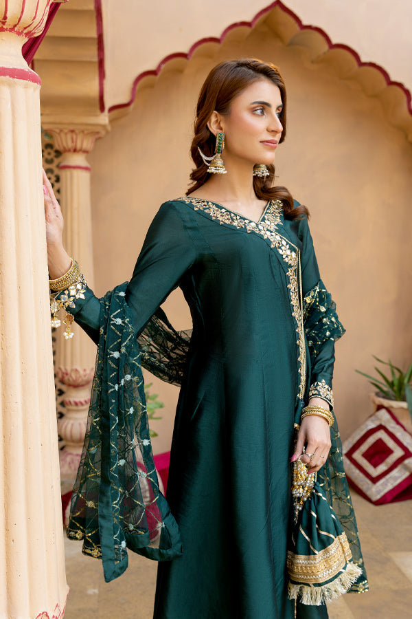 Kausar Attire