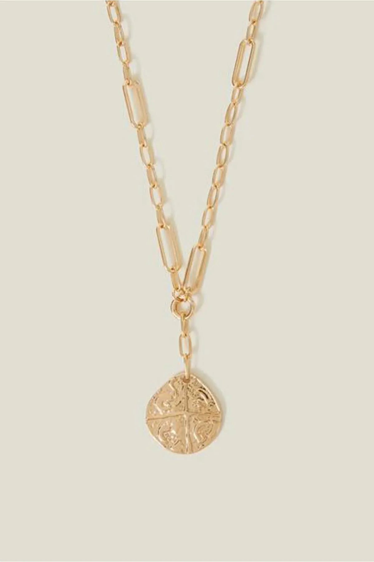 Accessorize - AK Galleria