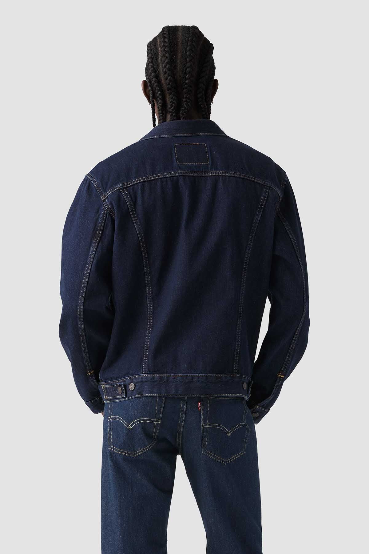 Levi's dark indigo denim jacket, back yoke with seam lines