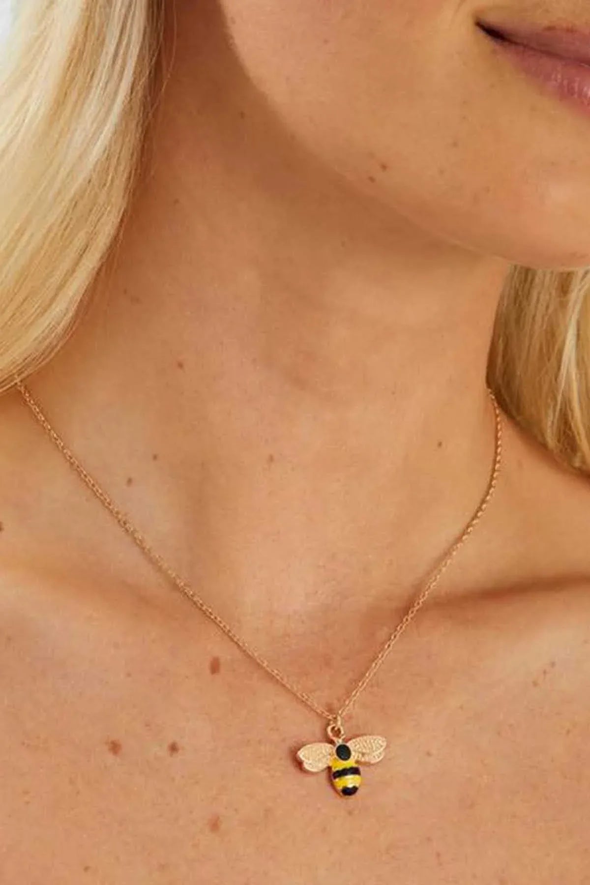 Accessorize - AK Galleria