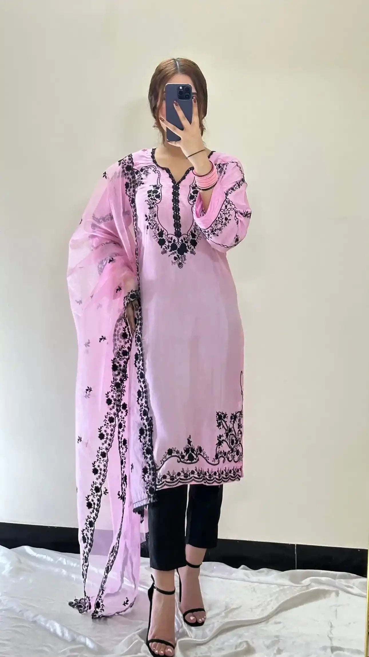 Ripret - AK Galleria