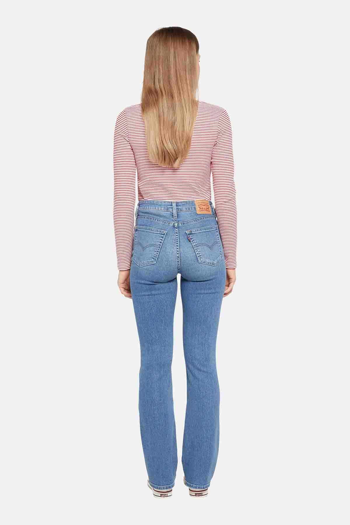 Levi's