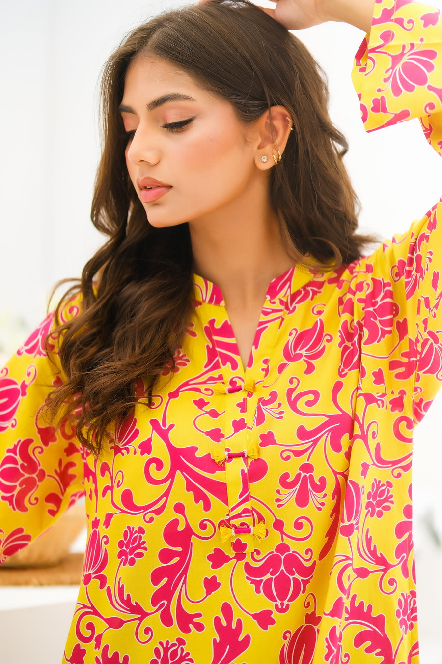 Dhaga close-up printed V-neck kurta with pink yellow floral detailing