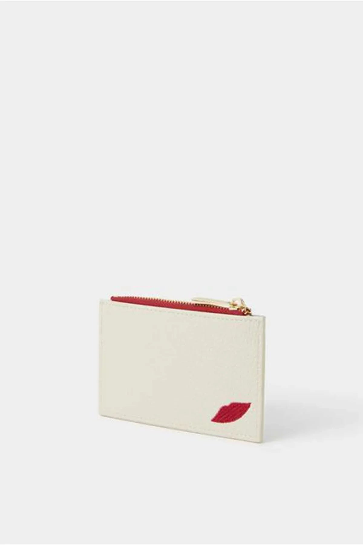 Accessorize - AK Galleria