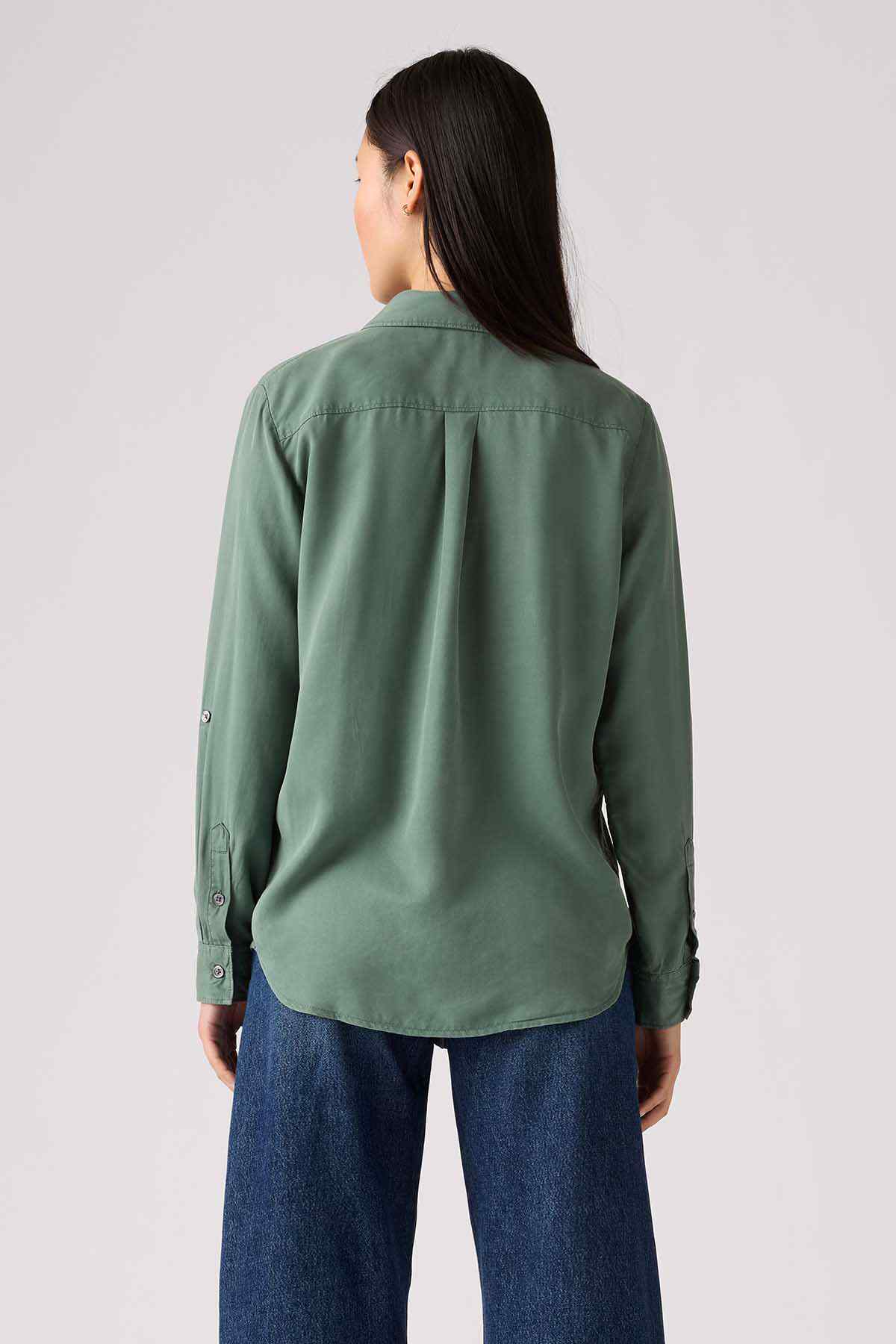 Levi's green button-up shirt, back view, long sleeves and button placket