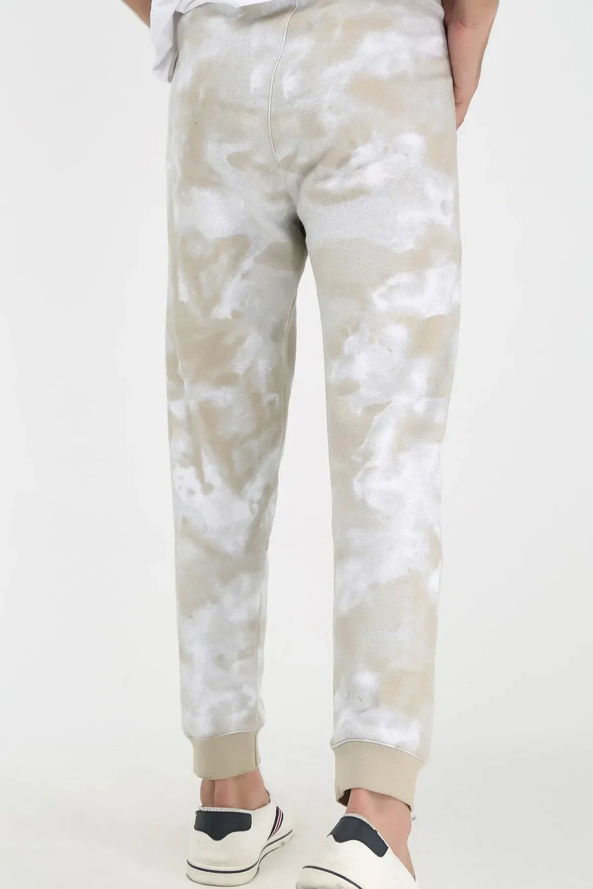 Brackets - AK Galleria