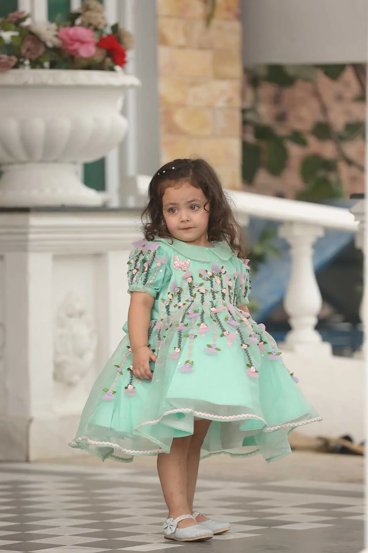 Qurratulain saqib - AK Galleria