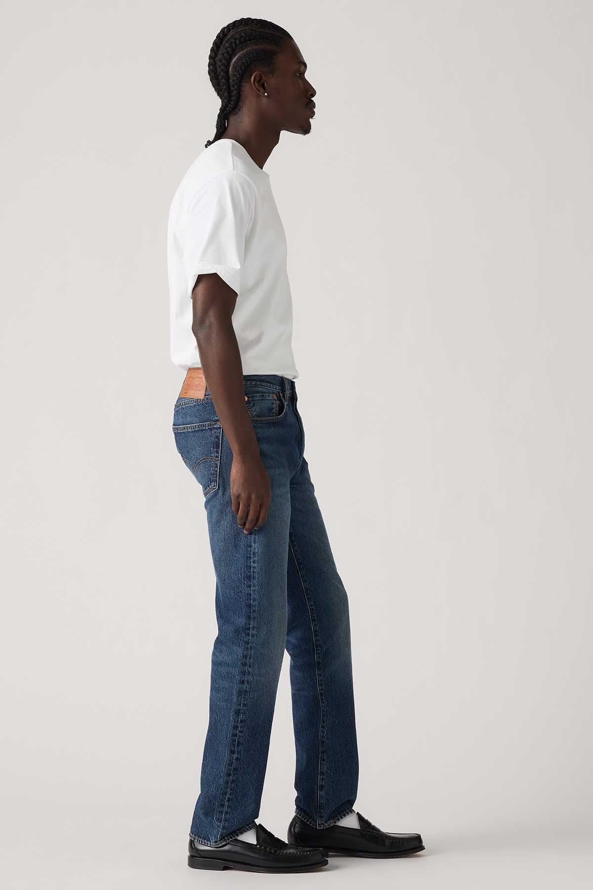 Levi's