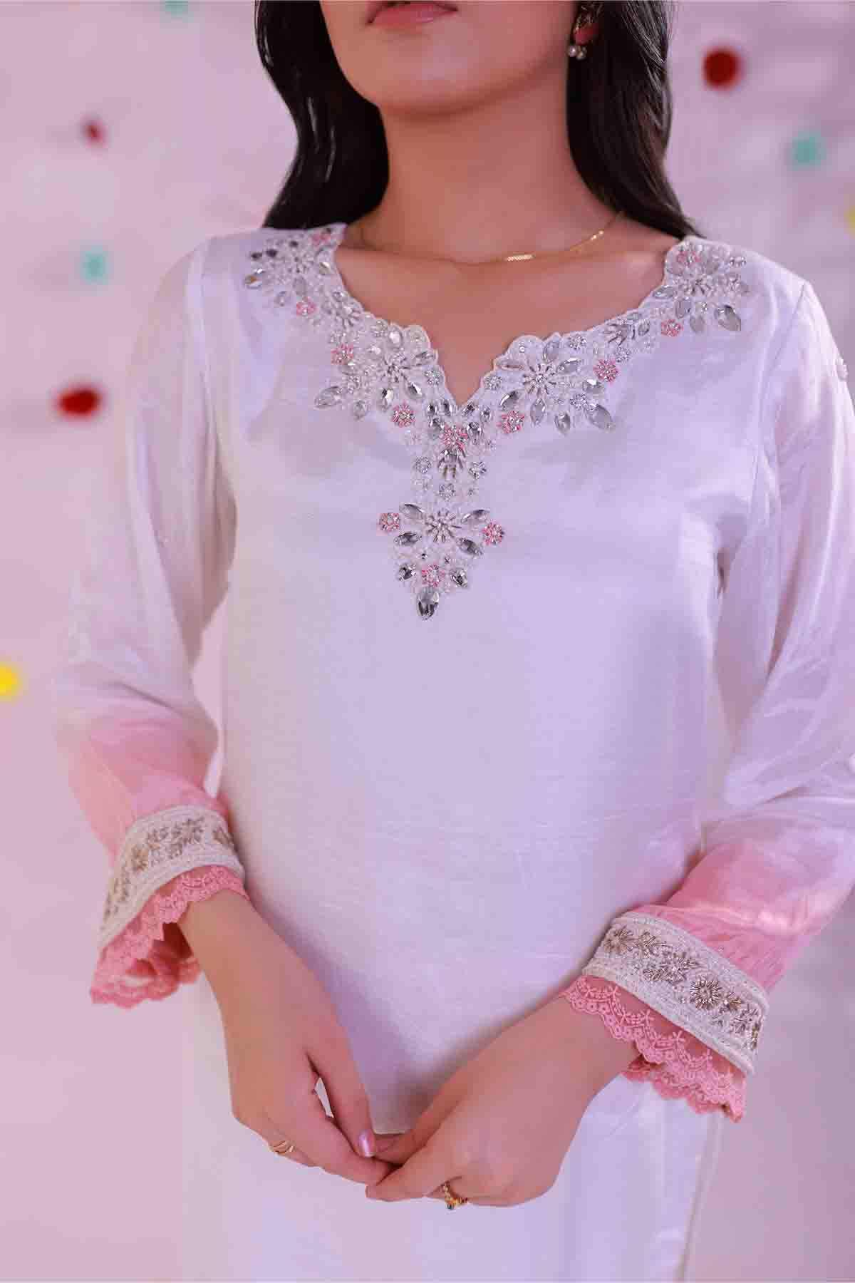 SIDRA MUMTAZ - AK Galleria