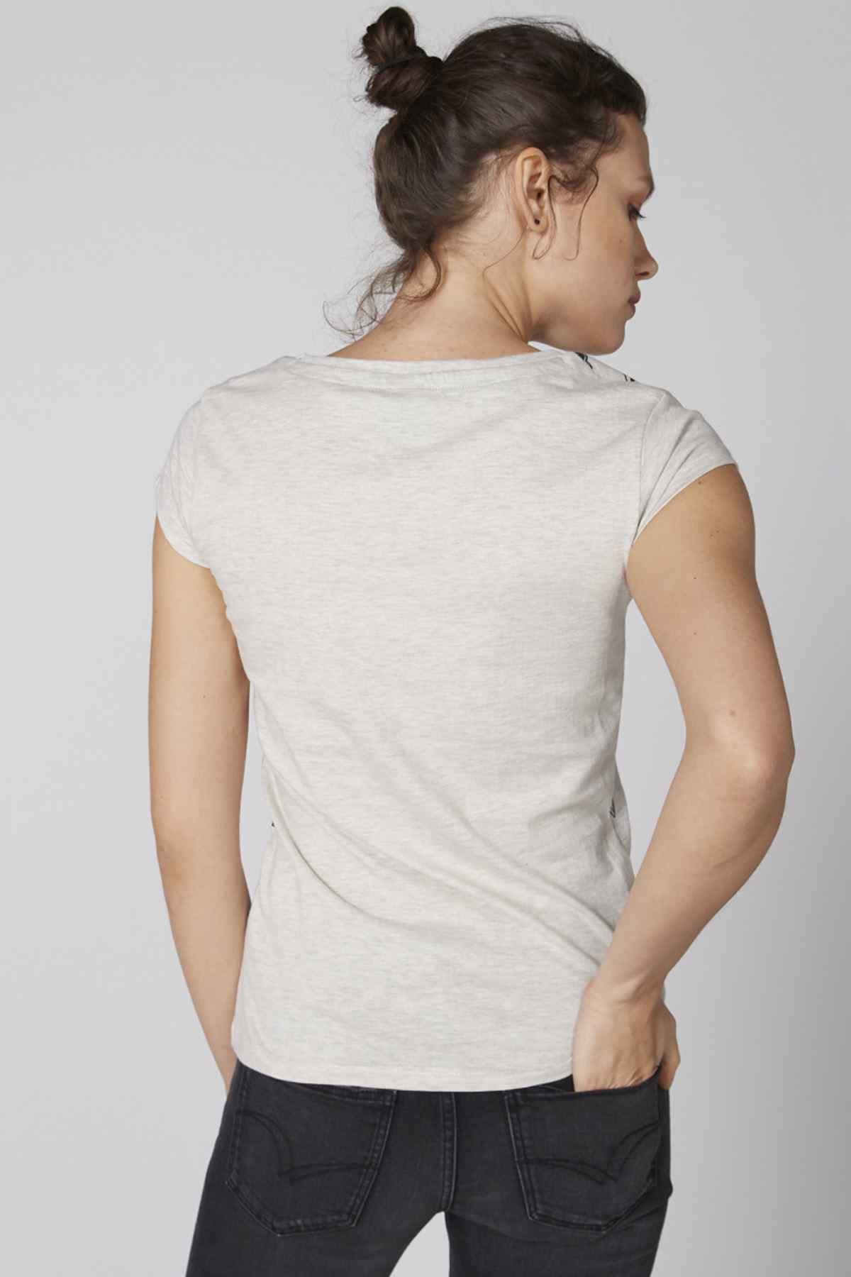 Women's graphic T-shirt, light white, short sleeves and crew neck, back view