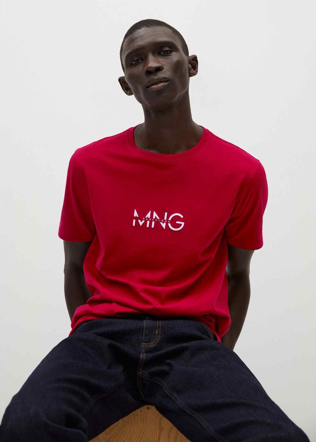 Red short-sleeve T-shirt with small chest logo