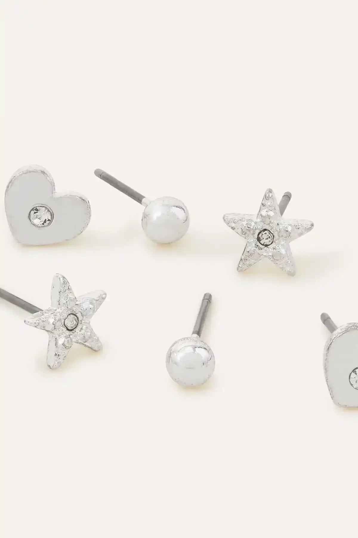 Accessorize - AK Galleria