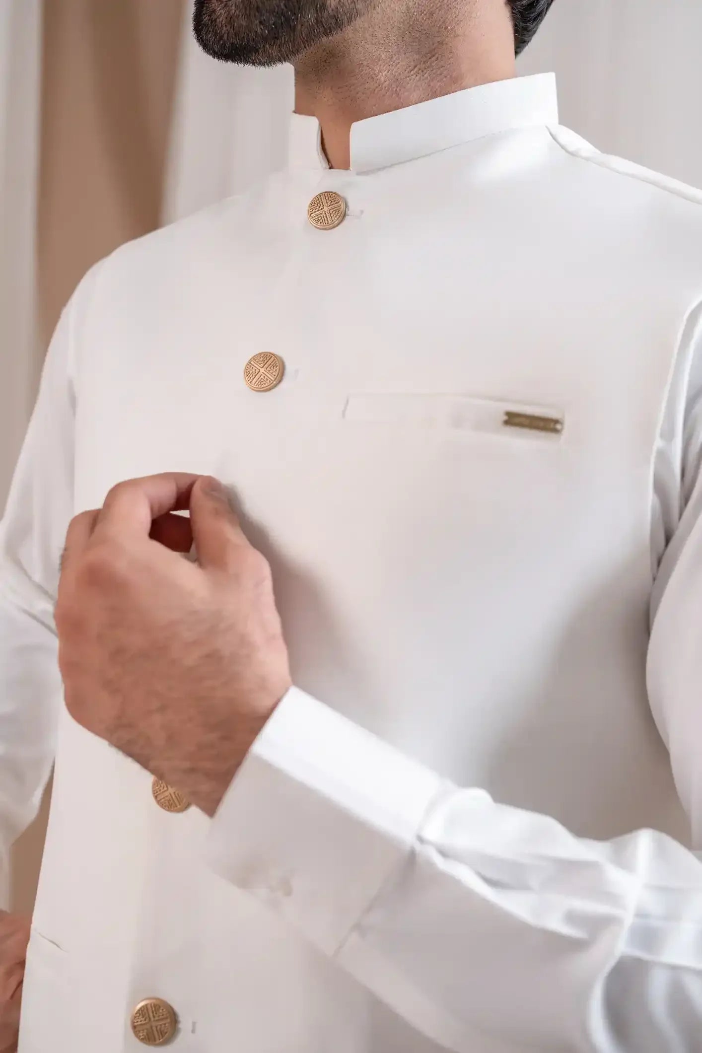 MURAQSH - AK Galleria