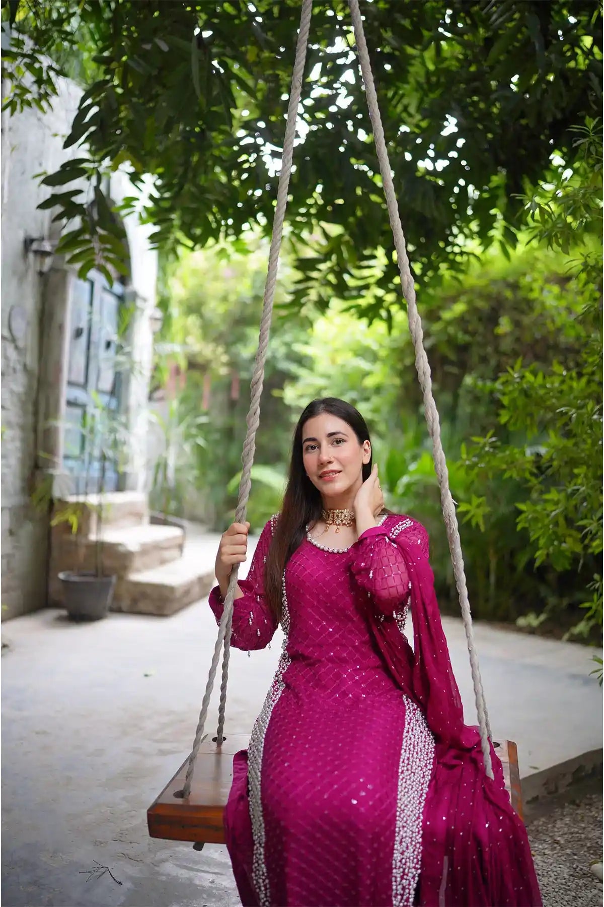 MANAAL ARFEEN