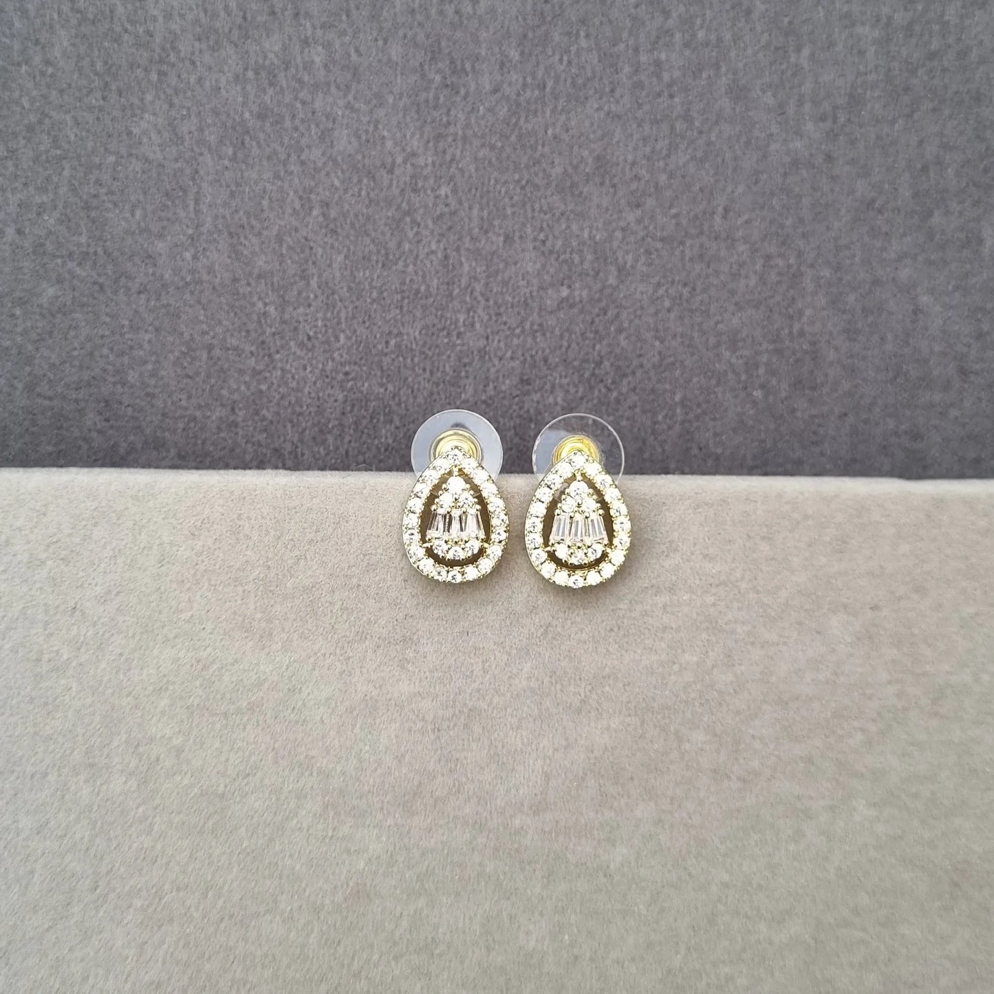 Pastels - AK Galleria